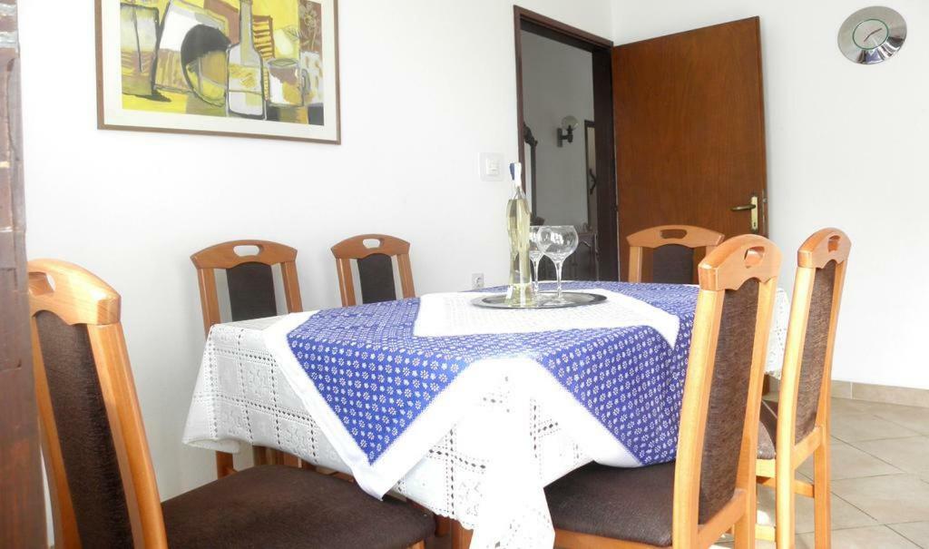 Apartmani Volga Petrčane Extérieur photo